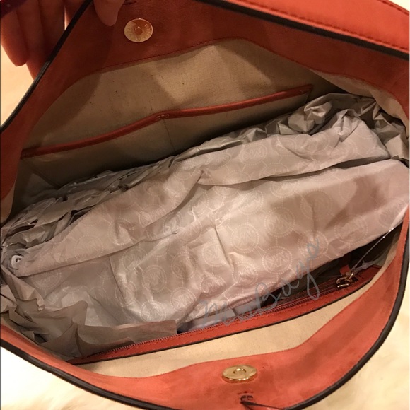 Michael Kors VIVIAN Woven Suede Hobo Shoulder Bag Cinnamon Red - Picture 3 of 6